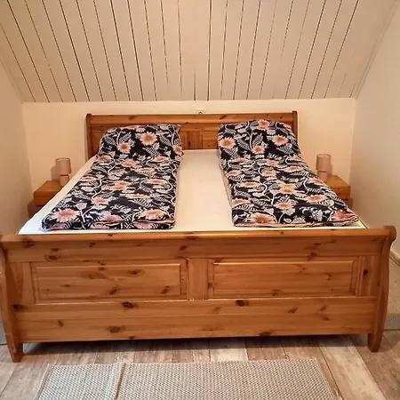 Kispatak Erdei Haz Holiday home *